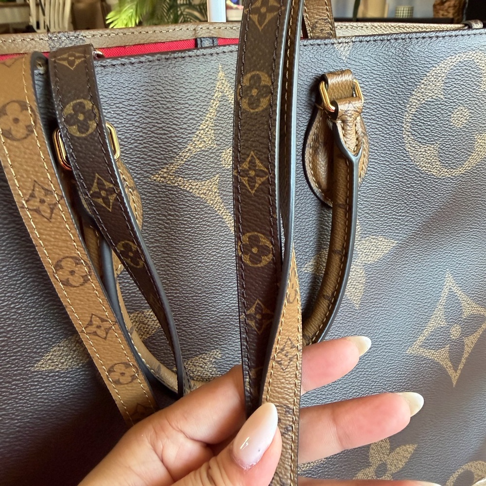 Louis Vuitton Classic Brown Monogram Tote - Picture 9 of 16
